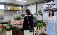花店小姐姐直播,浪漫生活从一束花开始